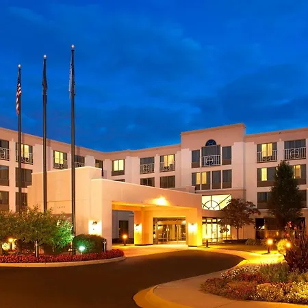 Detroit Metro Airport Marriott Hotel
